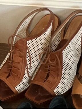 Viktor & Rolf White Perforated Lace-Up Slingback Heels with Brown Trim